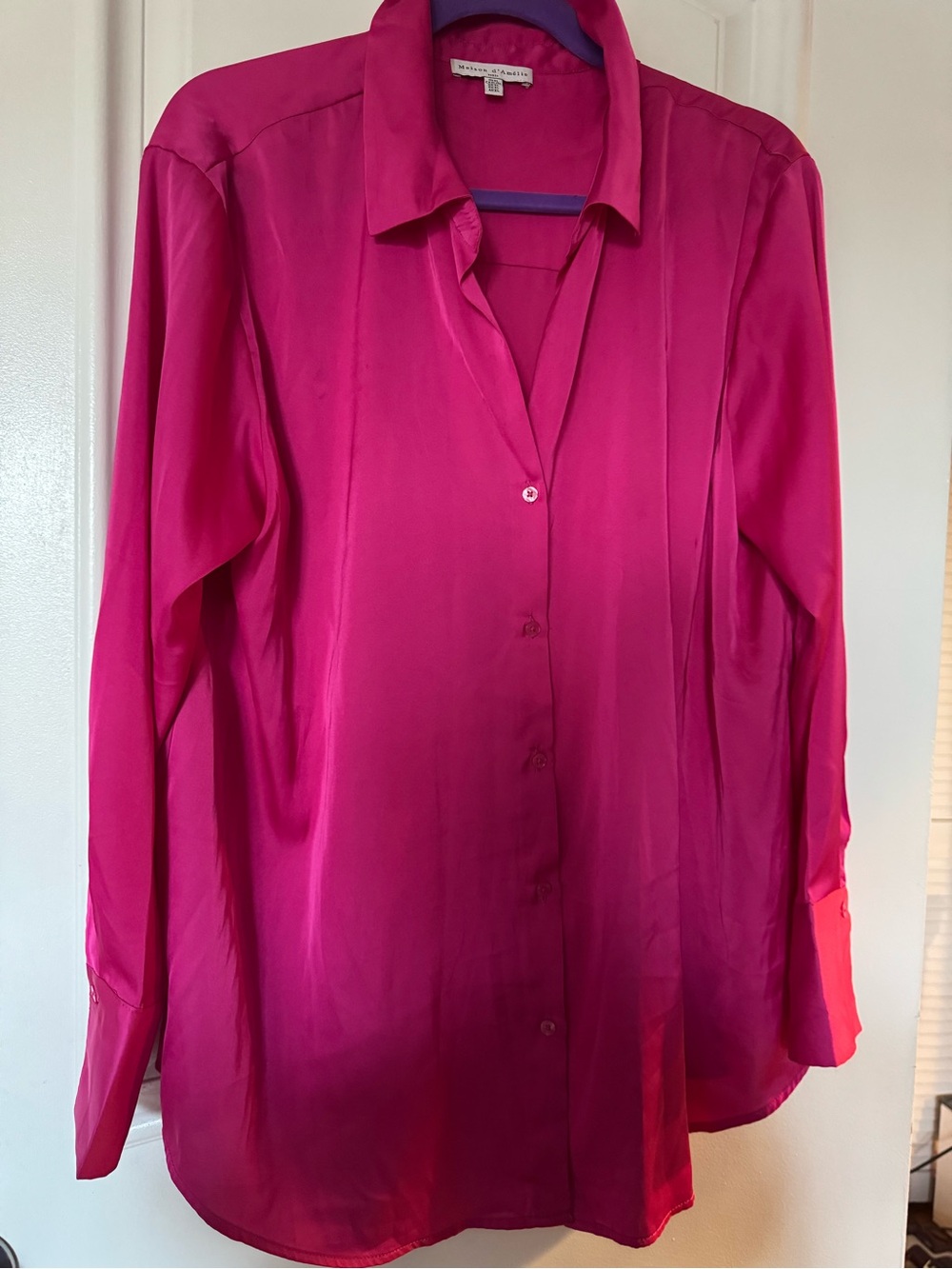 Size XL Maison d'Amélie Paris vibrant fuchsia pink satin button-down blouse